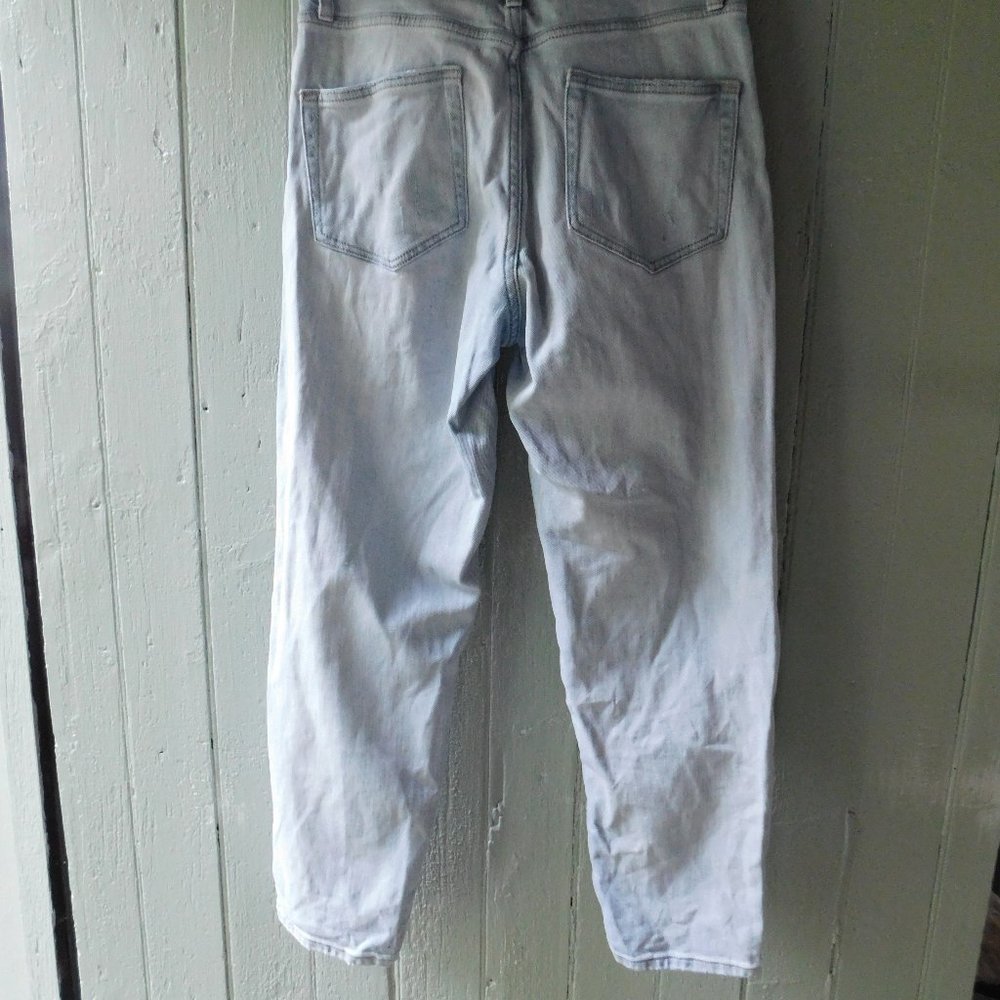 💎💎 High Rise Ripped Distressed Jeans - Picture 8 of 11